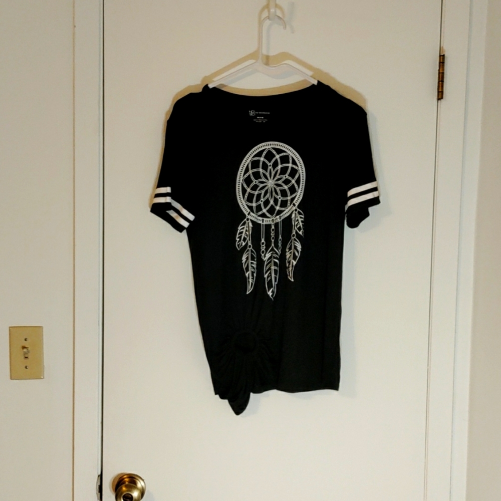 Black, and white deco top